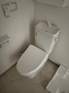 【トイレ】 | サニーベイ・ソレイユ | 落ち着いたトイレです