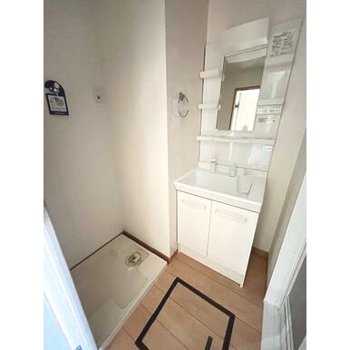 ソリテール月出の独立洗面台