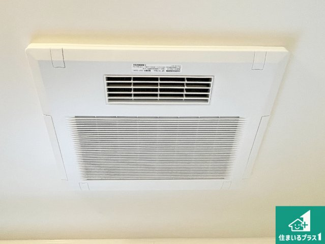 南丹市園部町横田　新築一戸建ての冷暖房・空調設備|四季を通して快適なバスライフをお手伝いする浴室暖房乾燥機！浴室の乾燥・暖房・涼風・換気はもちろん、２４時間換気にも対応！