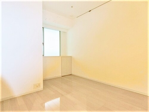 アーバンビューグランドタワーのその他|洋室（約5.4畳）　※2019年7月撮影