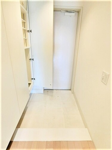 アーバンビューグランドタワーの玄関|玄関・玄関収納　※2019年7月撮影