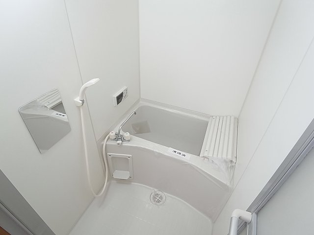 神戸市兵庫区東出町３丁目の賃貸マンションの浴室|追い焚き可能バスルーム