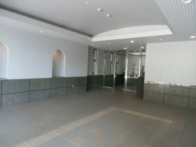 【エントランス】 | フォルクローレ瀬田