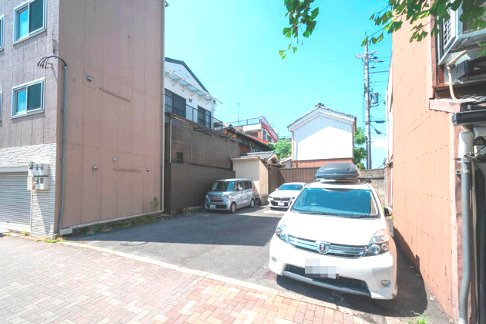 河原町丸太町交差点東側　貸土地の外観