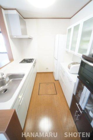 中古　市原市瀬又のキッチン|＊当日ご案内可＊ご希望の物件まとめてご案内！弊社が掲載していない物件でもOK♪お気軽にご相談ください ♪お電話でのお問合わせがスムーズ♪