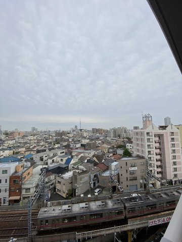 レフィールオーブ町屋駅前の展望