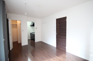 【洋室】 | テラス大門 | ※別部屋の写真です