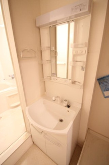 【独立洗面台】 | テラス大門 | ※別部屋の写真です