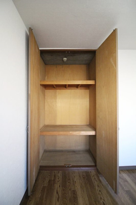 【収納】 | 山之井プラザ | 洋室4.5帖　収納
