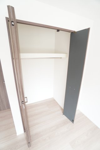 【収納】 | D-ROOM都賀2丁目Ⅱ－A棟 | ※同物件・反転タイプの写真です。