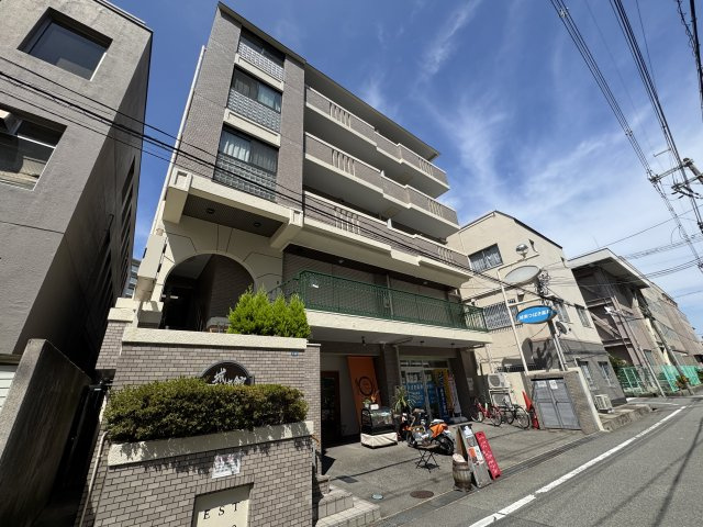 ヒューマンズウェル城南館