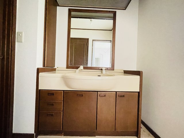 【独立洗面台】 | 小川町みどりが丘2丁目　中古戸建