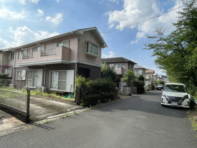 【前面道路含む現地写真】 | 小川町みどりが丘2丁目　中古戸建