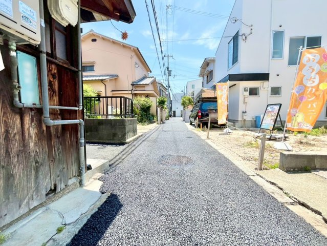 鳴尾町２丁目　建築条件付き土地の前面道路含む現地写真|「とりあえず実際のおうちを見てみたい！」・「希望条件にあったおうちと巡り会えない！」・「購入の意思はまだないが、色々話を 聞いてみたい！」などなどお気軽にお問い合わせ下さい♪