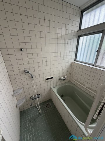 厚木市温水　中古戸建の浴室