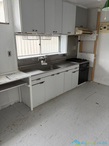 厚木市温水　中古戸建のキッチン