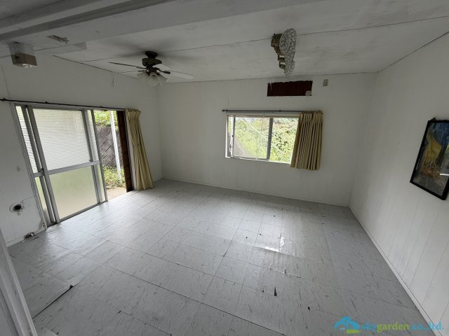 厚木市温水　中古戸建の居間・リビング