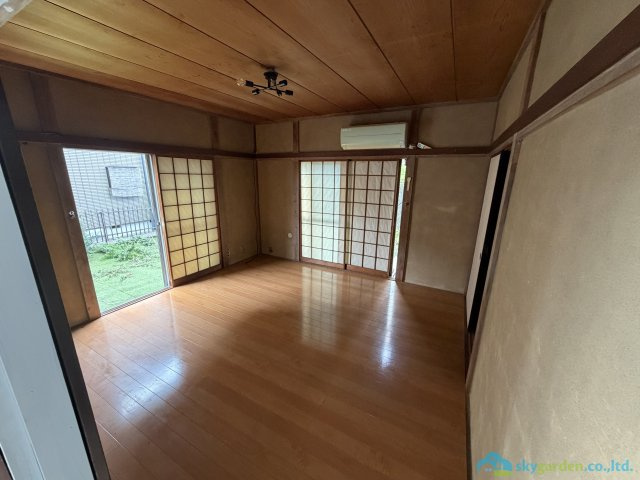 厚木市温水　中古戸建の洋室
