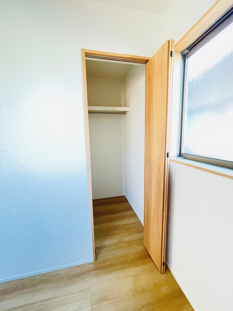 豊田市畝部東町第4　新築分譲住宅　全2棟　2号棟の収納|豊富な数のクローゼットには、衣類、日用品、家族の思い出まで大切に保管できます♪