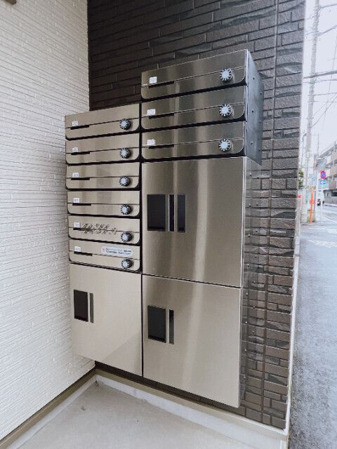 ガーデンコート東府中のエントランス