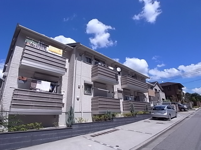 神戸市北区谷上南町のアパートの外観