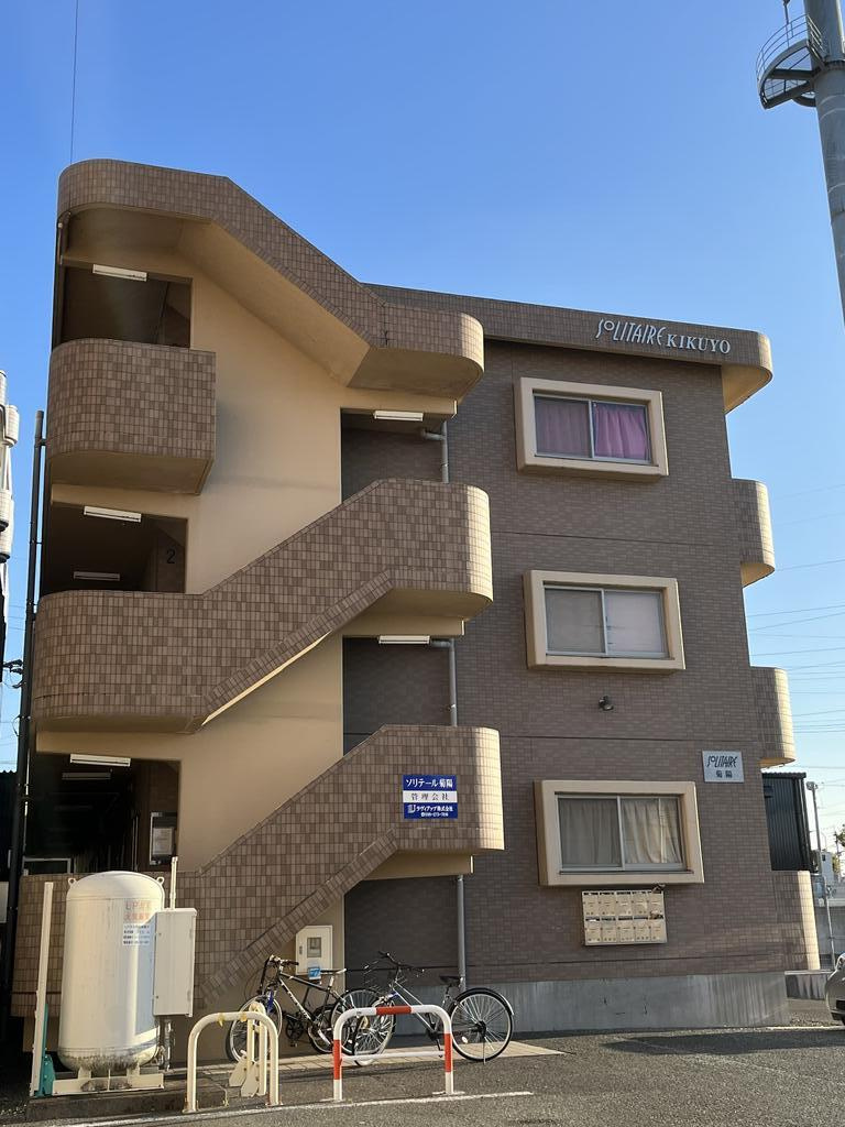 ソリテール菊陽の外観