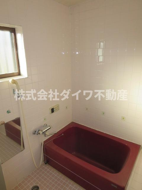 竜美台貸家の浴室