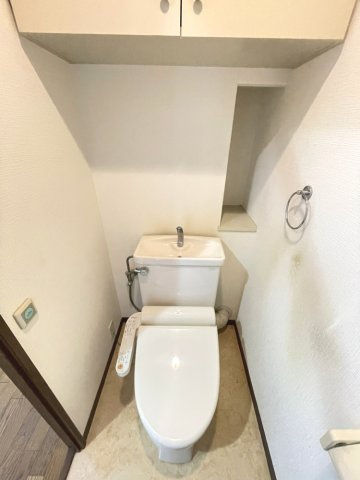 阪急ヒルズコート高槻　7番館のトイレ|落ち着いたトイレです