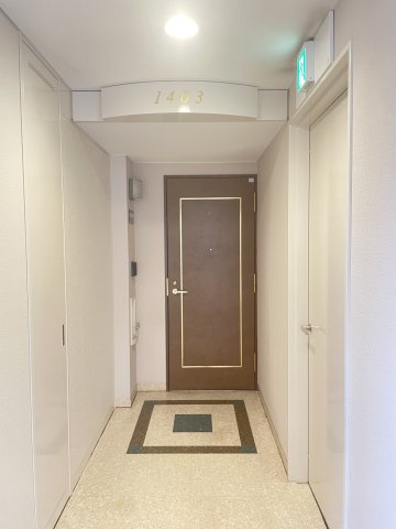 阪急ヒルズコート高槻　7番館のエントランス|落ち着いたエントランスです