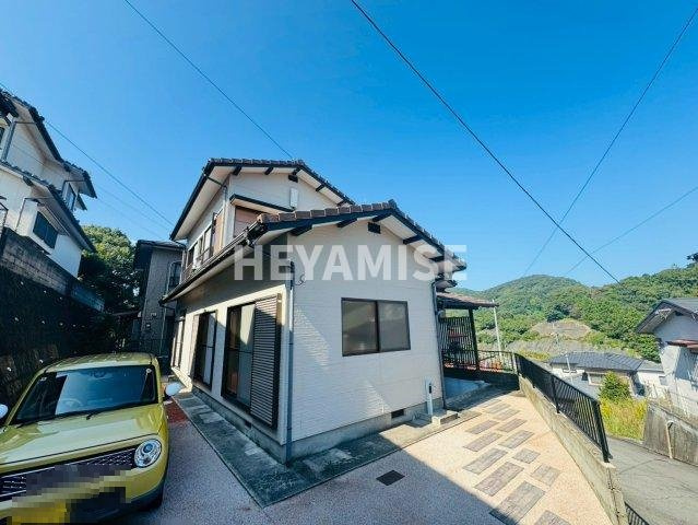 諫早市多良見町市布貸家の外観