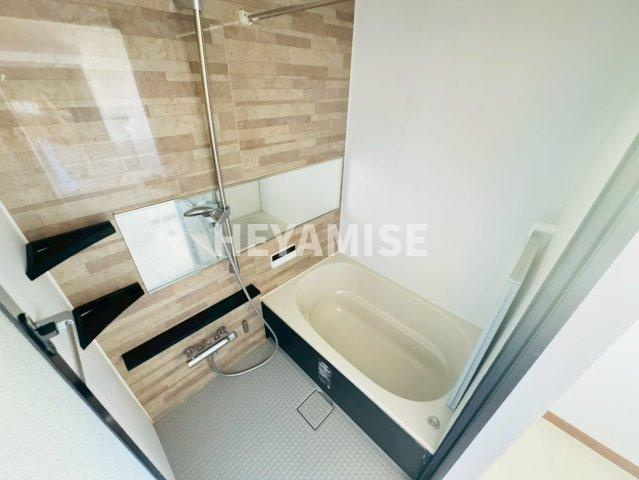 諫早市多良見町市布貸家の浴室