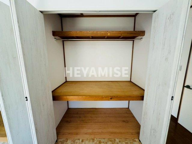 諫早市多良見町市布貸家の収納