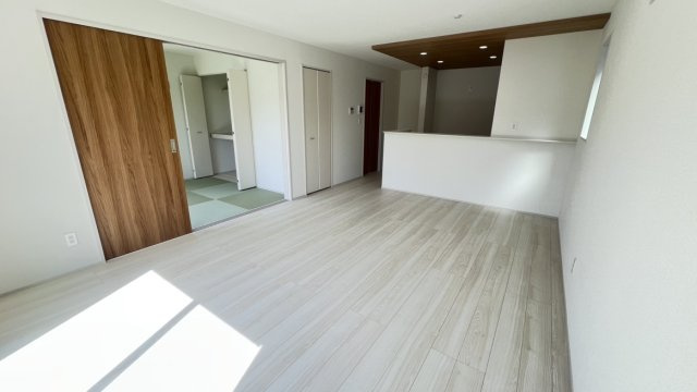 【居間・リビング】 | 秦野市曽屋　全18棟　新築住宅