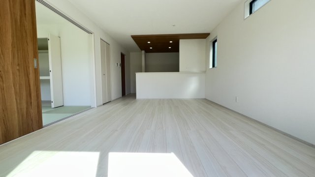 【居間・リビング】 | 秦野市曽屋　全18棟　新築住宅