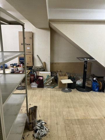 【ロビー】 | しのざきビル