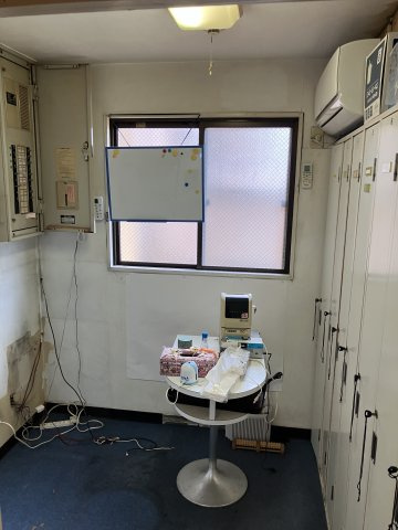 【内装】 | しのざきビル | 更衣室