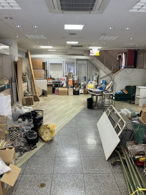 【内装】 | しのざきビル | 1F