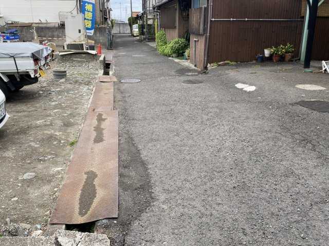 平形町　売土地の前面道路含む現地写真