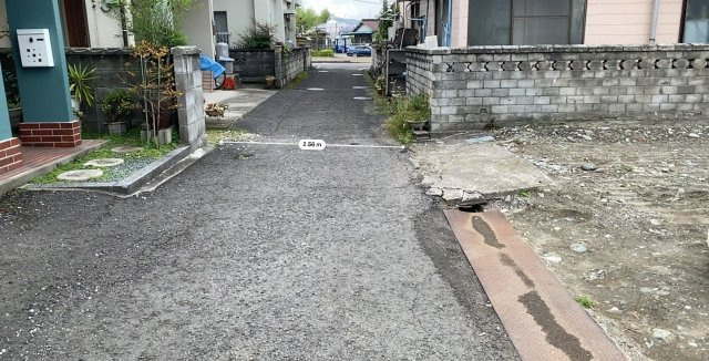 平形町　売土地の前面道路含む現地写真