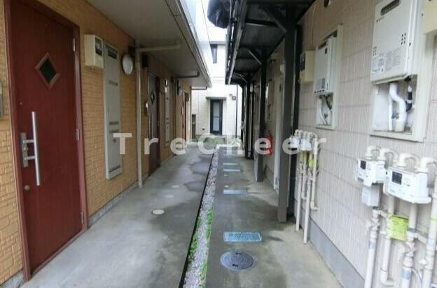 コーポブルースカイⅠのエントランス