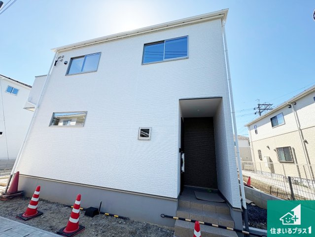 栗東市小柿　第1期　新築一戸建ての外観|お客様に長く安心して住んでいだだける事にこだわった家づくり！住んでからのアフターサービスにもしっかりと取り組んでいます！