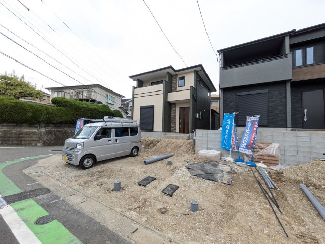 福岡市東区香住ヶ丘５丁目１期３区画　１号棟の駐車場