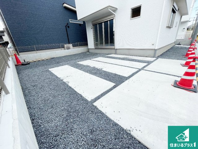 栗東市小柿　第1期　新築一戸建ての駐車場|駐車スペース！散水栓があるので、こまめに愛車を洗えます！