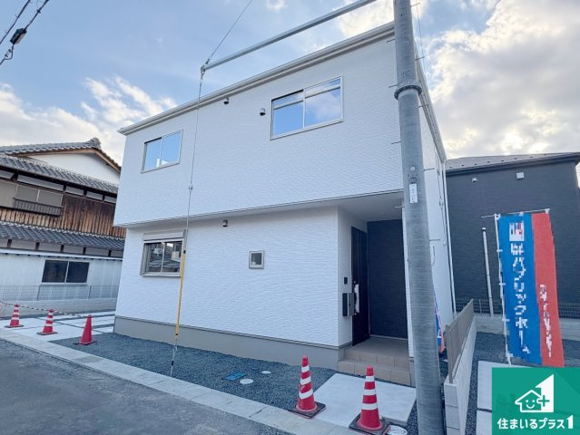 栗東市小柿　第1期　新築一戸建ての外観|安心の10年保証！外観を美しく保ち、雨水で汚れを落とします！気になることがありましたら、お気軽にお問い合わせください！