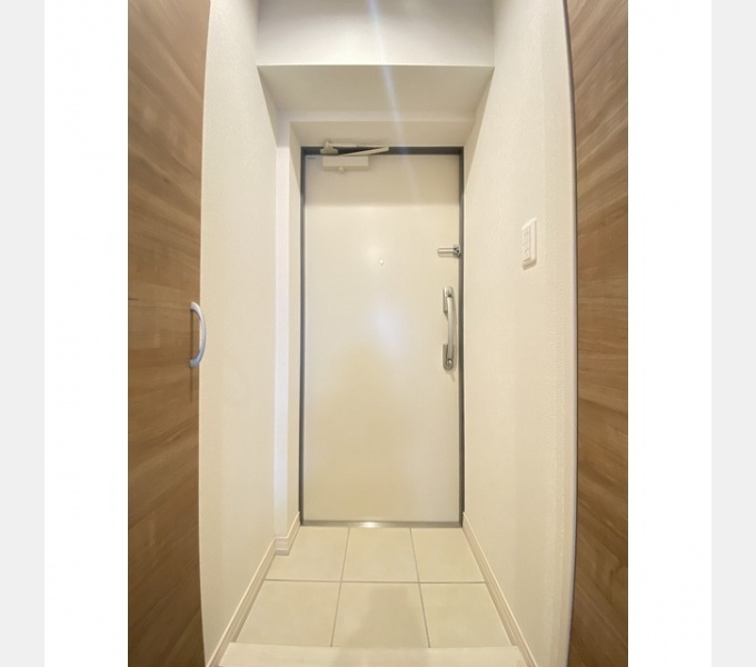 アルファコート下赤塚の玄関