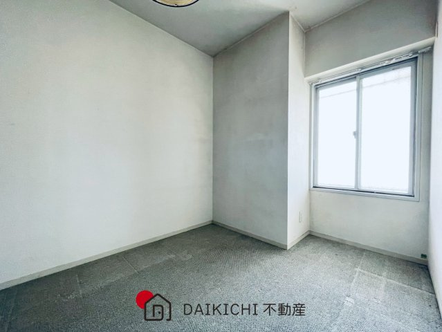 【洋室】 | メイゾン東鷲宮