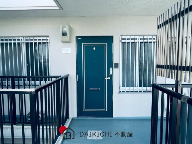 【玄関】 | メイゾン東鷲宮