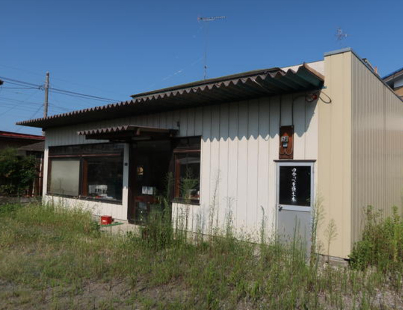 熊谷市平戸　売工場の外観