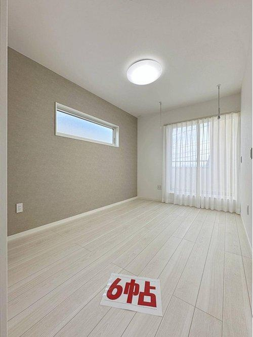 井口4丁目 【残り3邸】のその他|(2号棟)6帖の広々とした主寝室☆