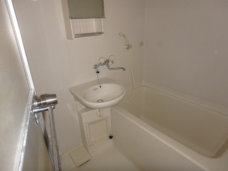 S1404R　コーポジャストの浴室